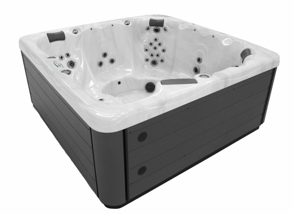 Clarity Balance 7 hot tub, photo 1