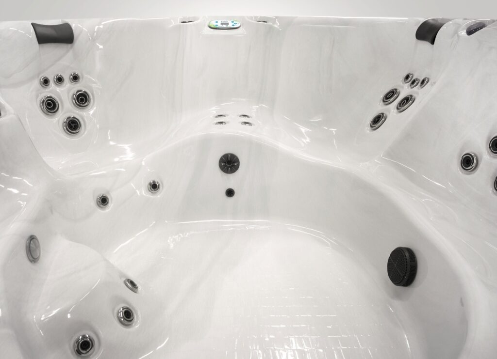 Clarity Balance 9 hot tub, photo 1