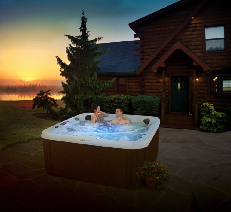 Getaway Bar Harbor LE hot tub, in a backyard setting