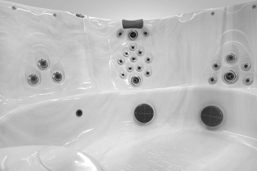 Clarity Precision 8 hot tub, photo 1